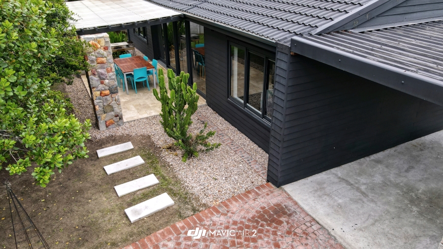 3 Bedroom Property for Sale in The Island Western Cape